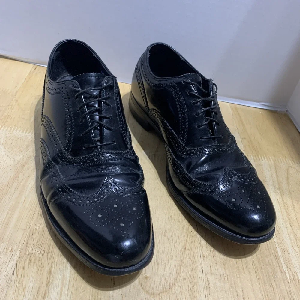 Florsheim Mens 10.5D Black Flexible Fiben Insole Leather Wingtip Oxford Dress